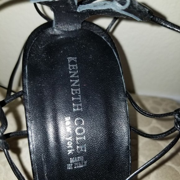 #4025 NIB Kenneth Cole Black Leather Gladiator 7.5 - Picture 9 of 16